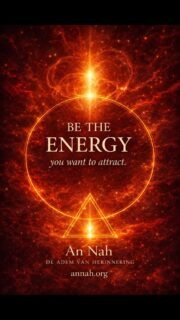 Je probeert vaak iets aan te trekken…
zonder te worden wat het vraagt.

Wat als je daar begint?

🤍