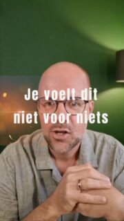 Dit is wat de meeste mensen voelenโฆ
maar niet durven te vertrouwen.
En precies daar blijft hun groei hangen.
Geloof in je eigen magie.
โ
Wil je dit zelf ervaren?
Je bent welkom โ annah.org
๐ค
.
.
#AnNah
#SpiritueleGroei
#Bewustzijn
#Innerlijkewerk
#Zielsontwikkeling