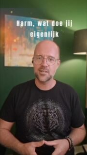 Antwoord op een veel gestelde vraag 🌟

Kun je mij uitleggen wat je doet? 

Op YouTube kun je de volledige versie zien [8 minuten]

annah.org 

🤍